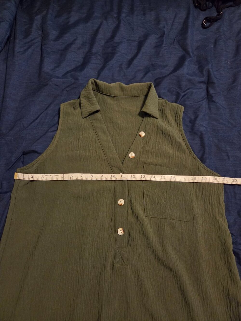 Dress - Picture 3 of 4